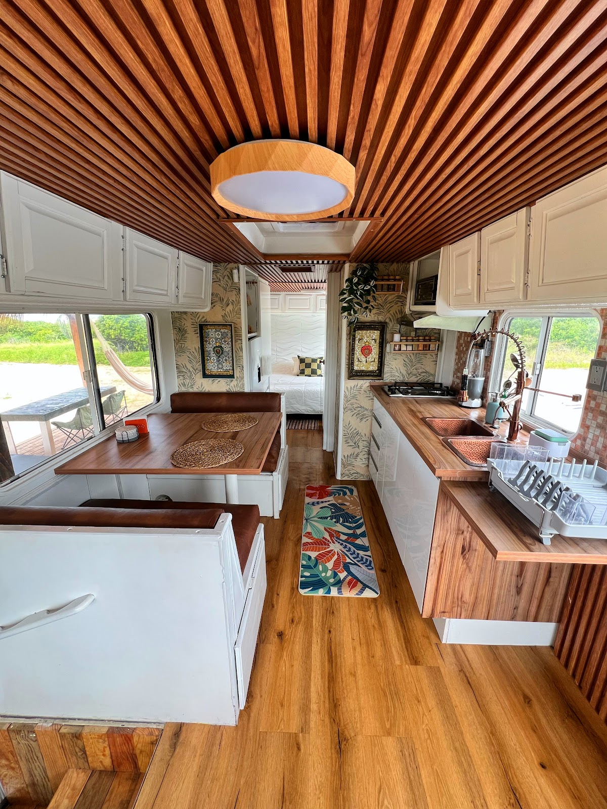 Narayana Caravan gallery 2