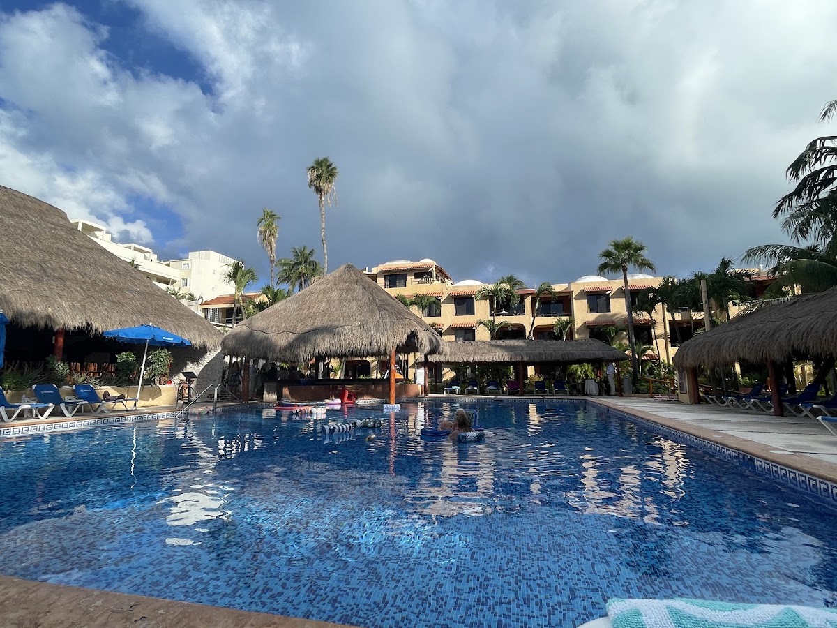 Nautibeach Condos gallery 7