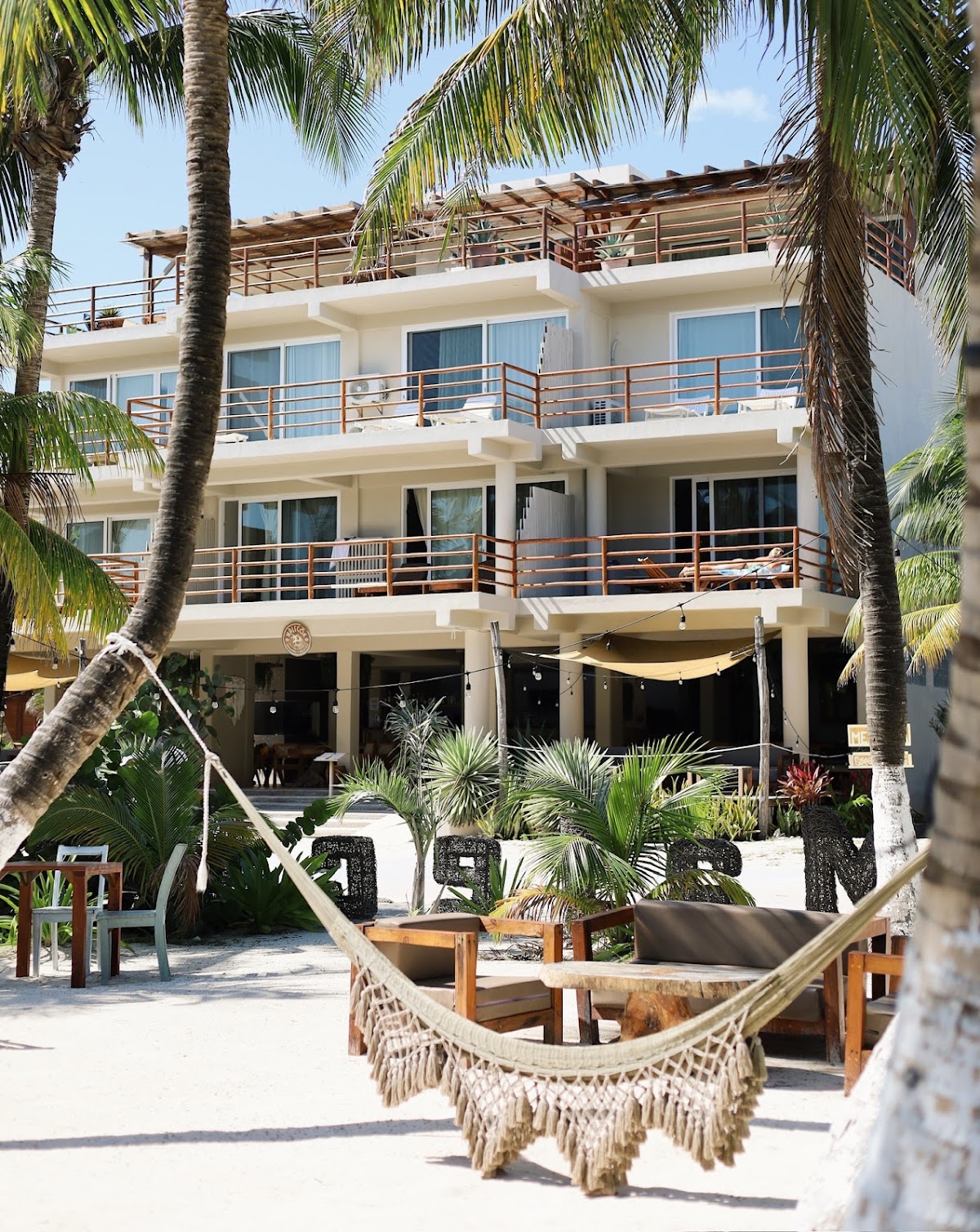 Noah Beach Hotel & Suites gallery 1
