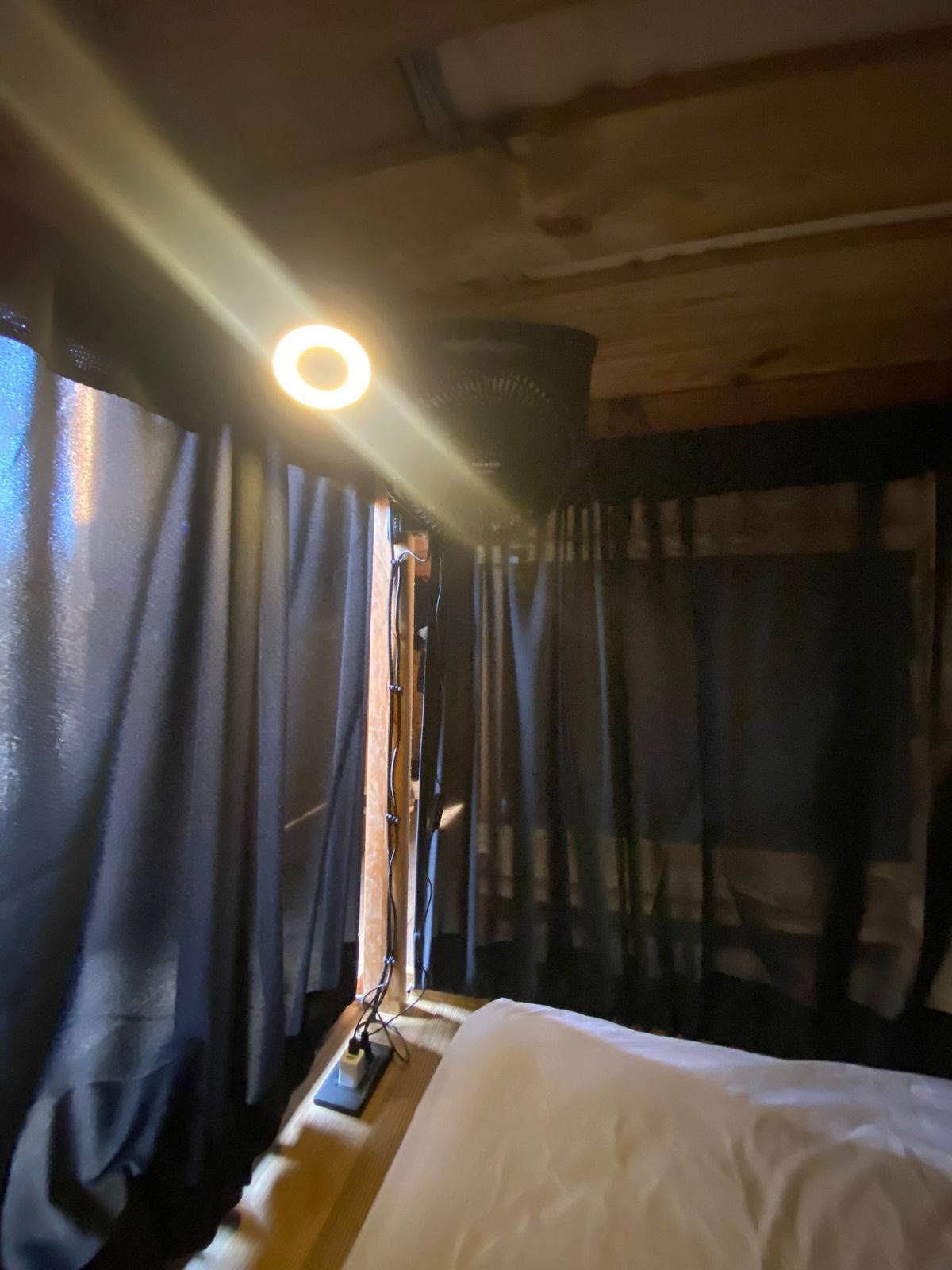 Omnia PXM Hostal - El lugar gallery 4