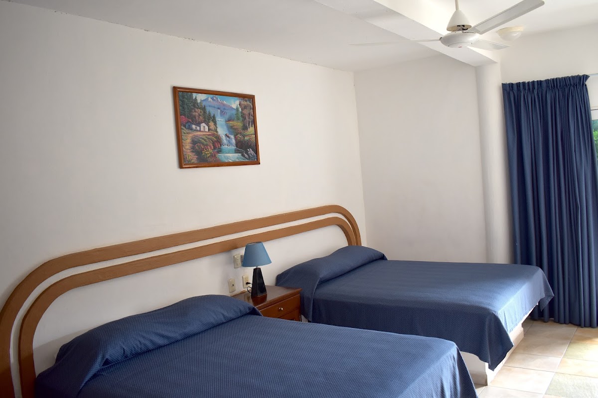 Plaza Almendros Hotel Isla Mujeres gallery 2