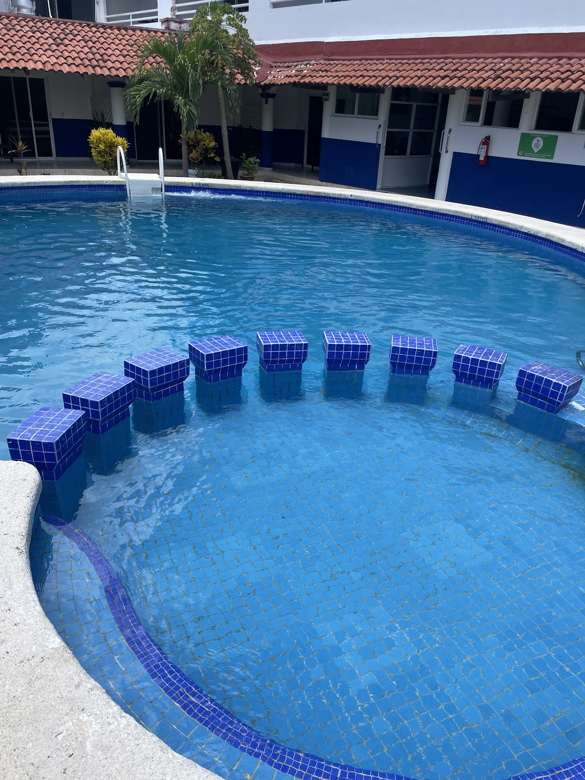 Plaza Almendros Hotel Isla Mujeres gallery 3