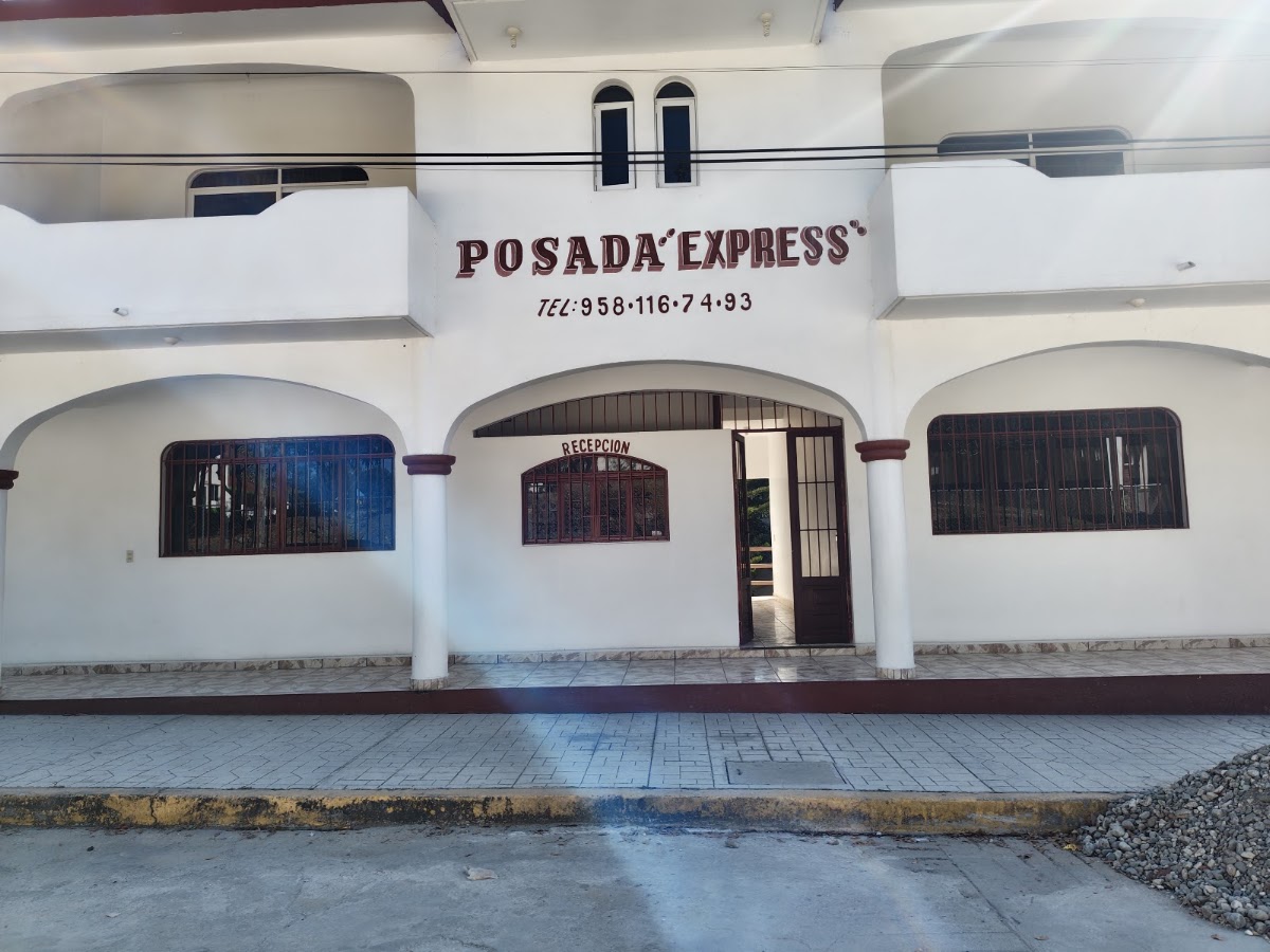 Posada Express gallery 9