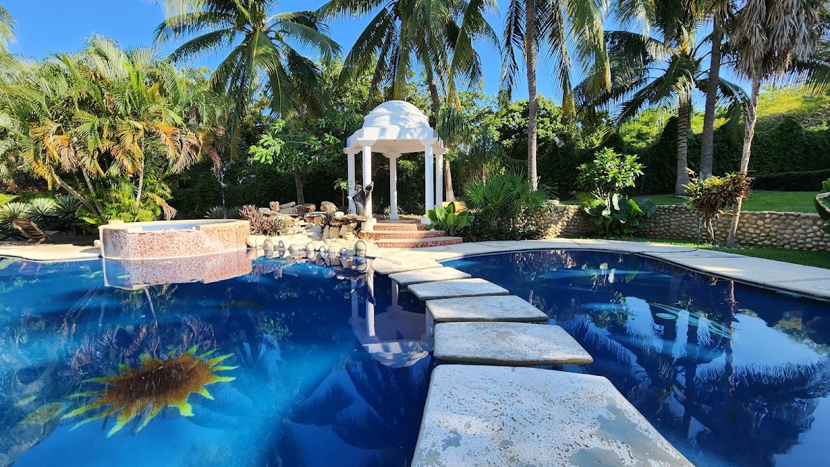 Punta Esmeralda gallery 3