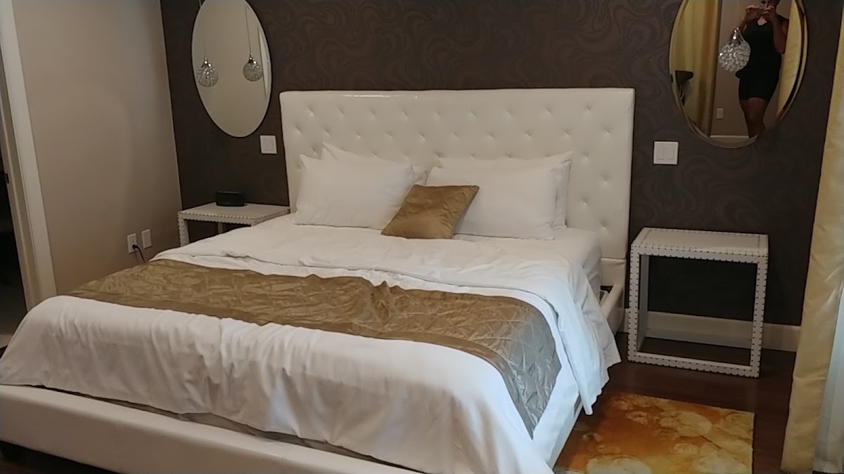 Queen of Hearts Resort gallery 7