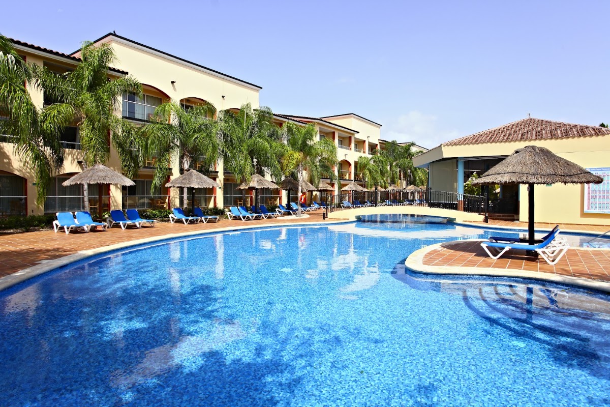 Sandos Playacar Beach Resort gallery 1
