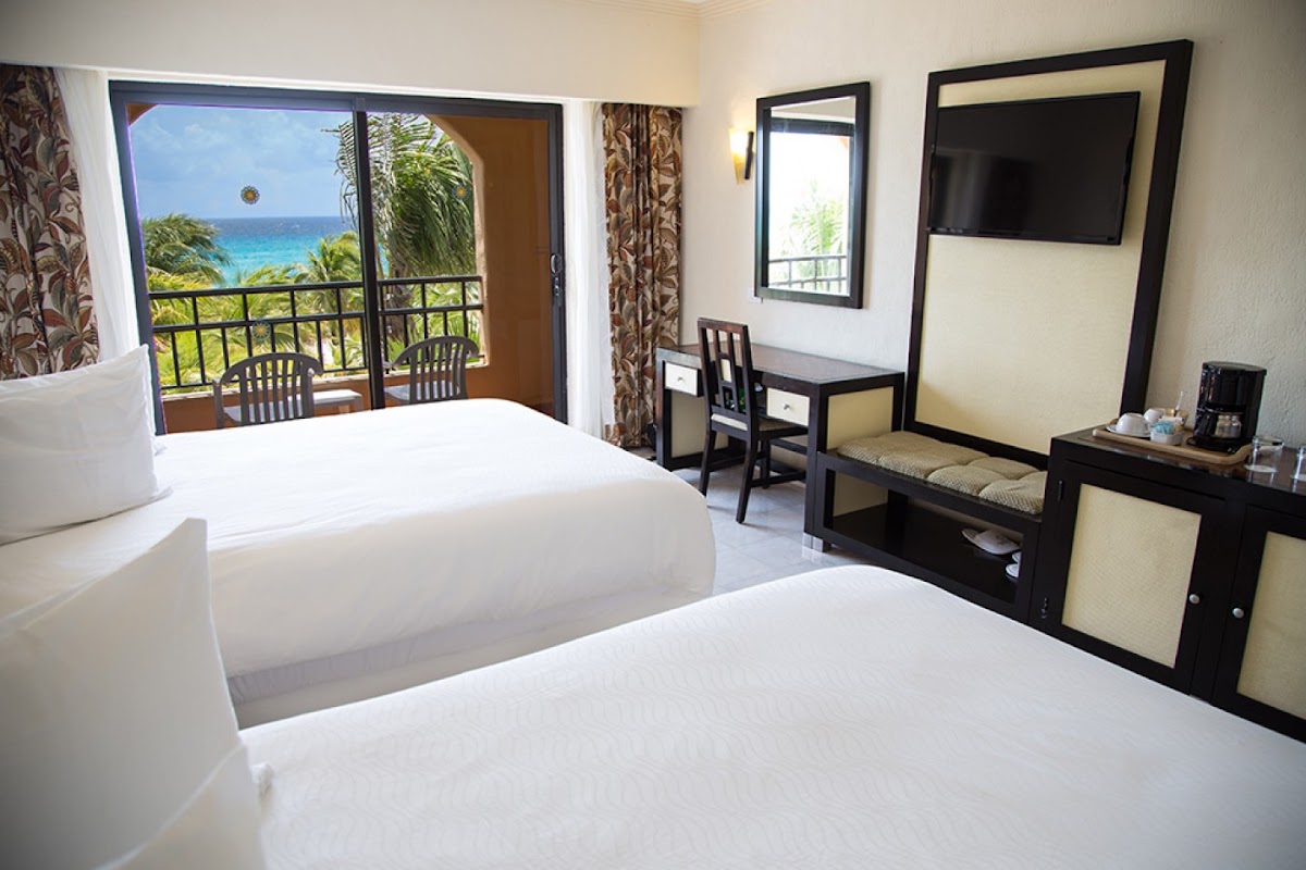 Sandos Playacar Beach Resort gallery 2