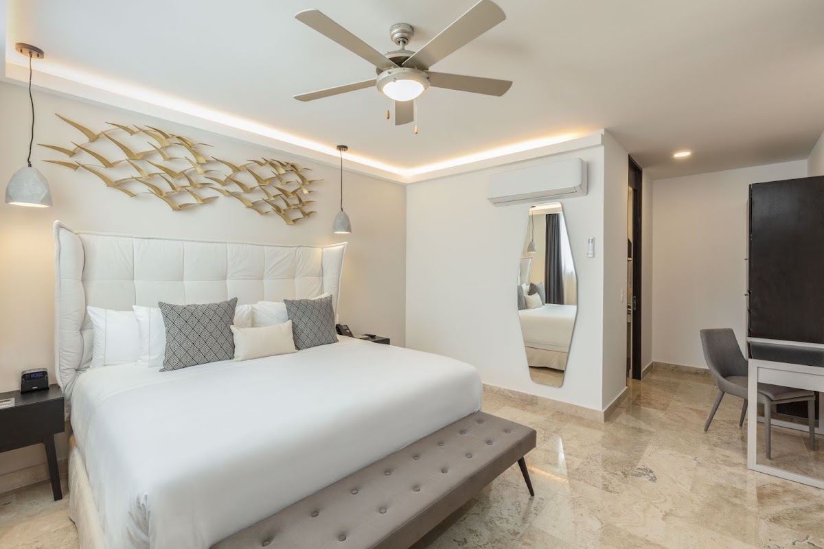Serenity Hotel Boutique gallery 2
