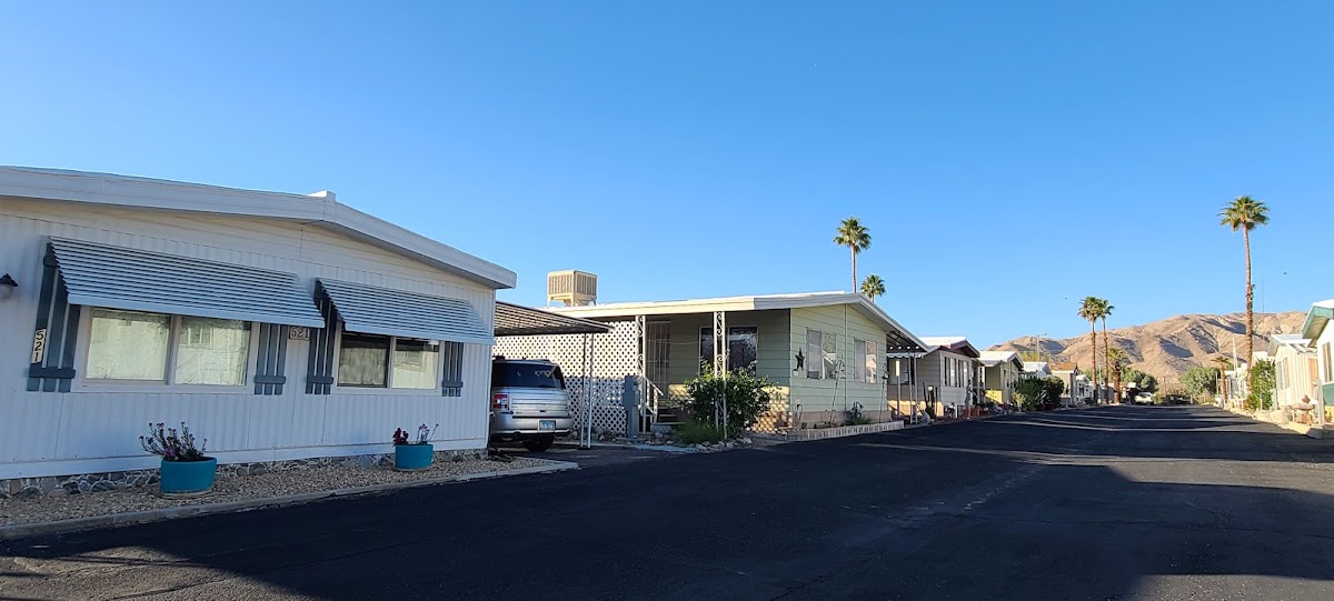 Sparkling Waters Mobile Home & RV Park gallery 9
