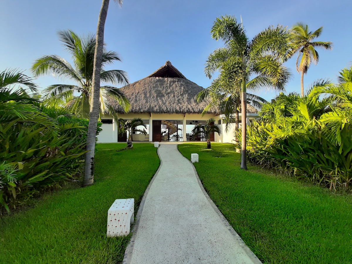 Stáa Luxury Oceanfront House gallery 1
