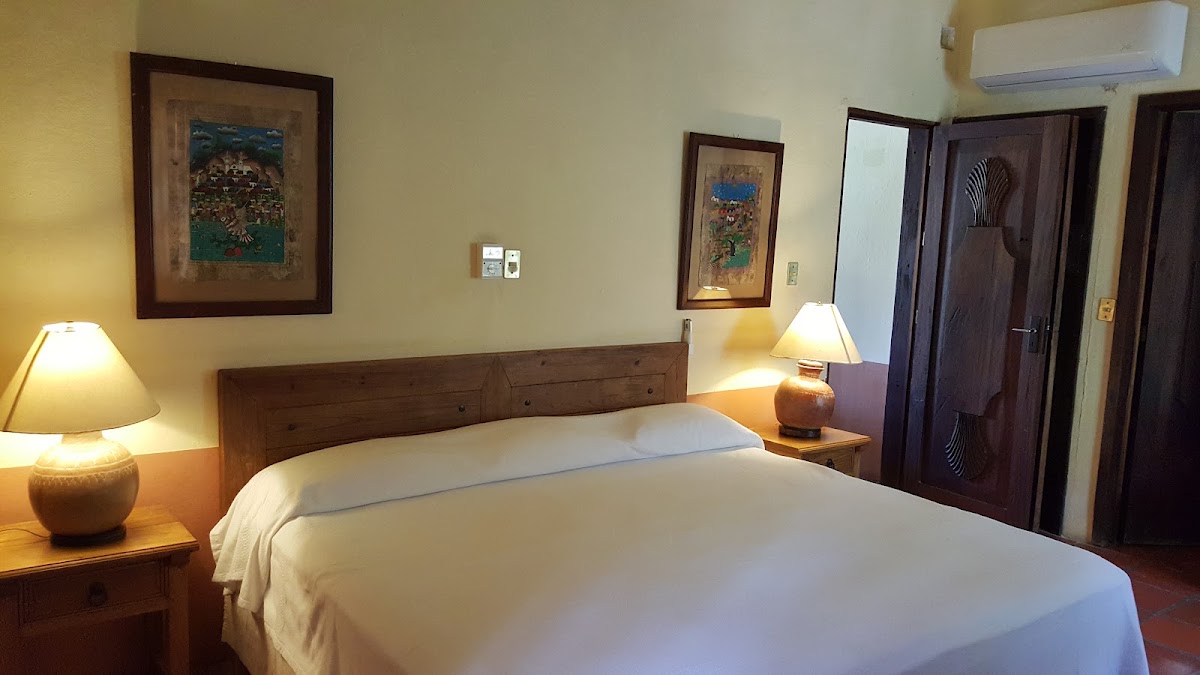 Suites & Bungalows Santa Cruz gallery 2