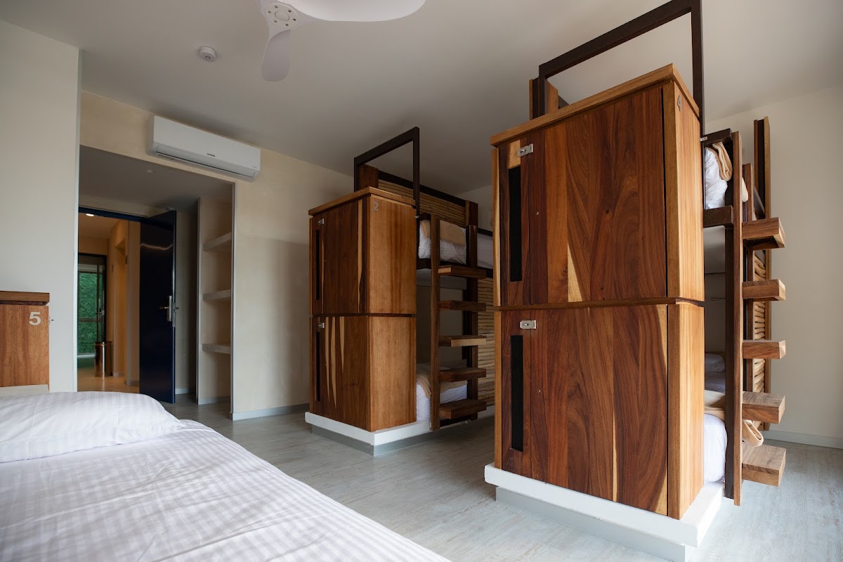 SUUT Hostal Boutique gallery 2