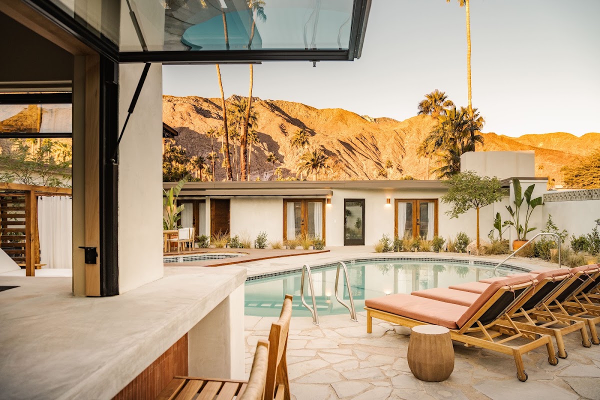Terra Palm Springs gallery 1