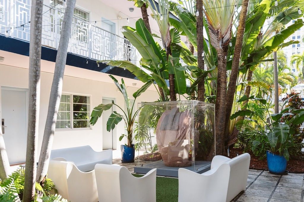 Aqua Hotel & Suites gallery 11