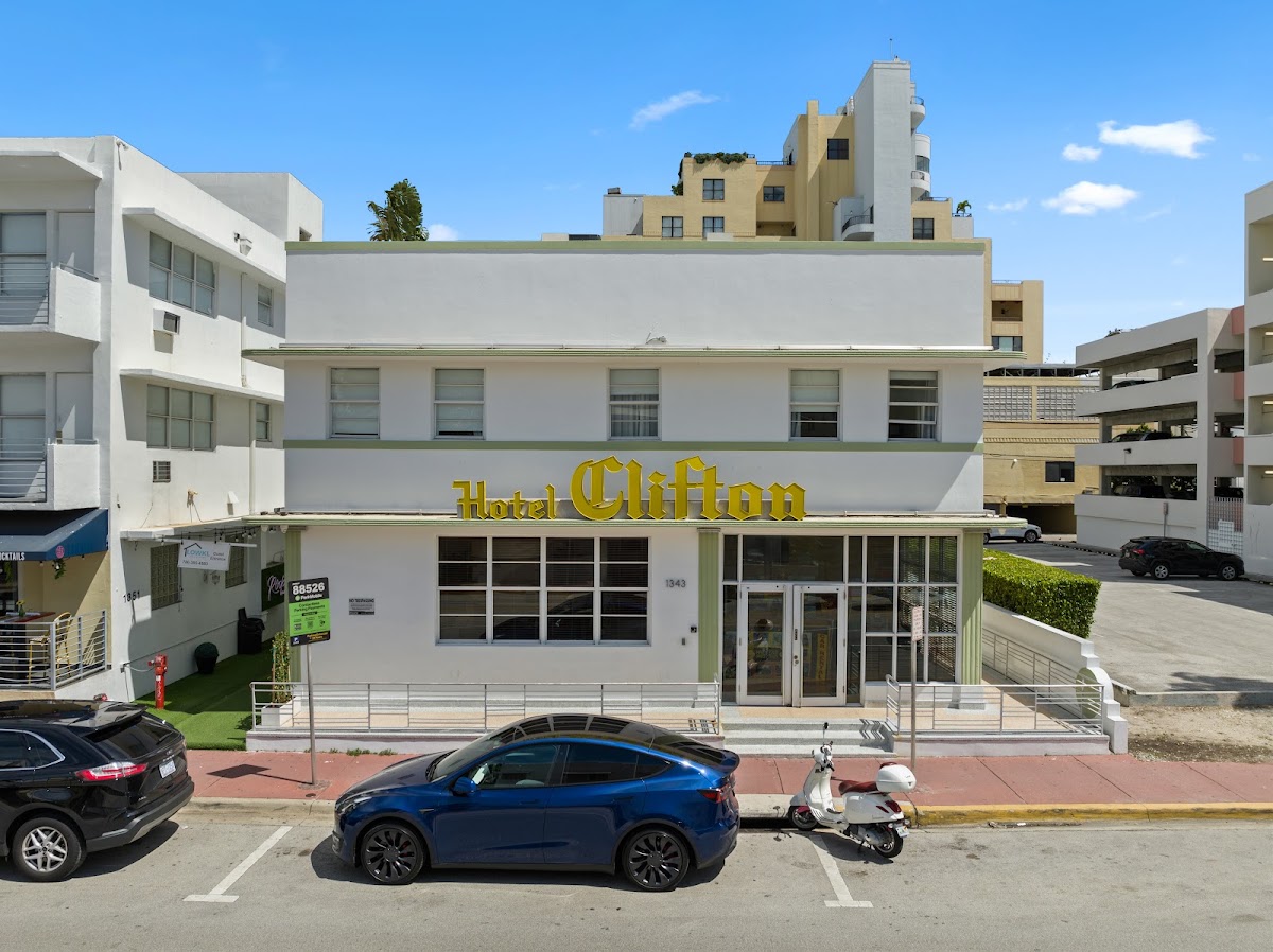 The Clifton gallery 1