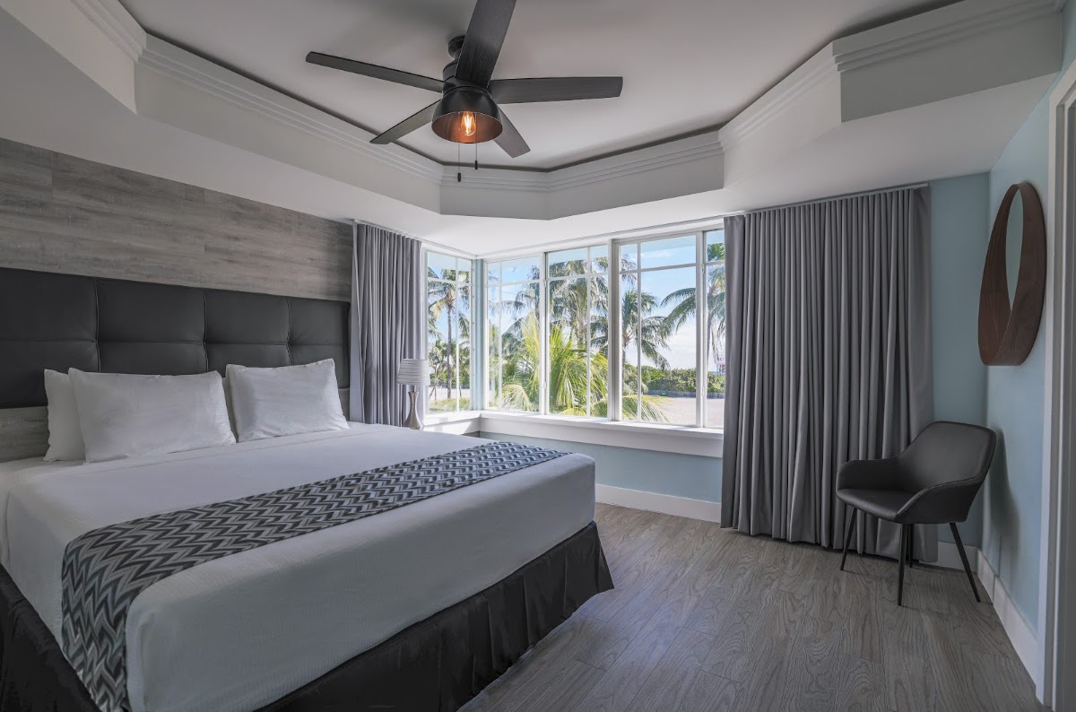 The Colony Hotel gallery 2