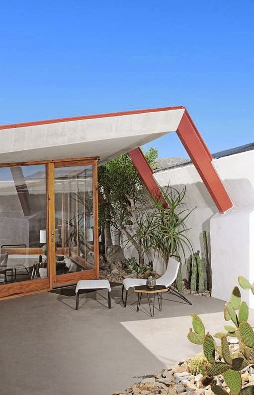 The Lautner Compound gallery 10