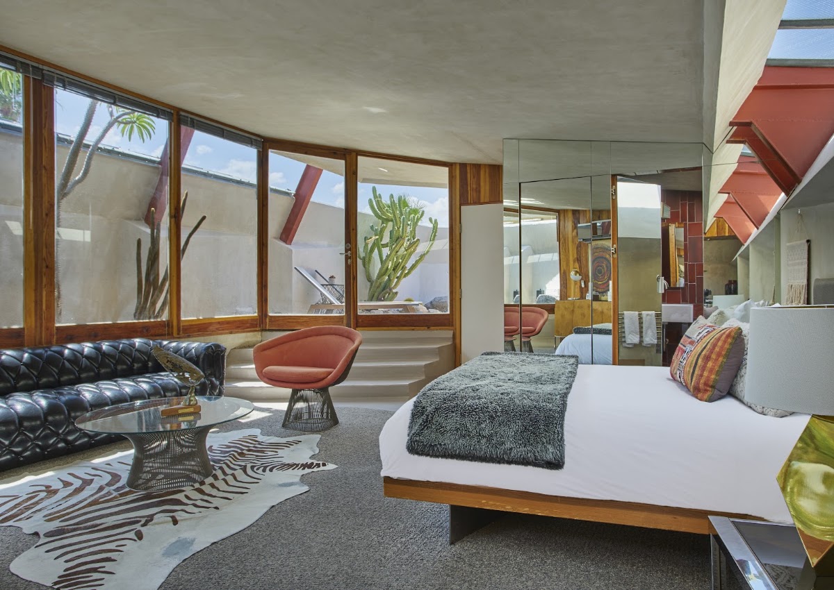 The Lautner Compound gallery 2