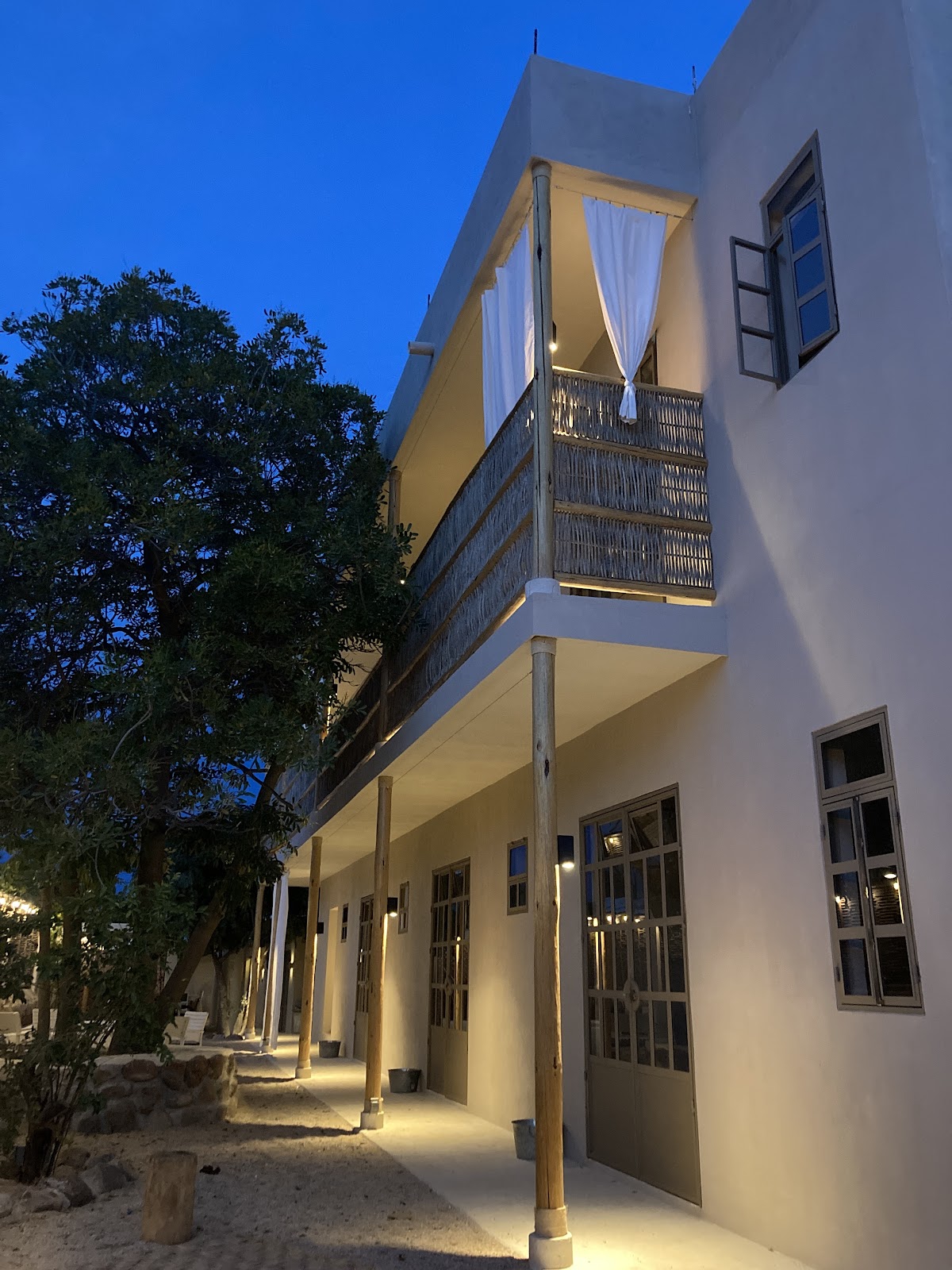 The Mantarraya Outpost gallery 10