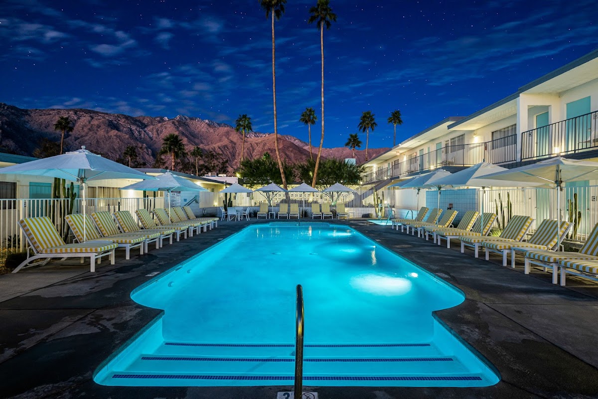 The Skylark - a Palm Springs Hotel gallery 3
