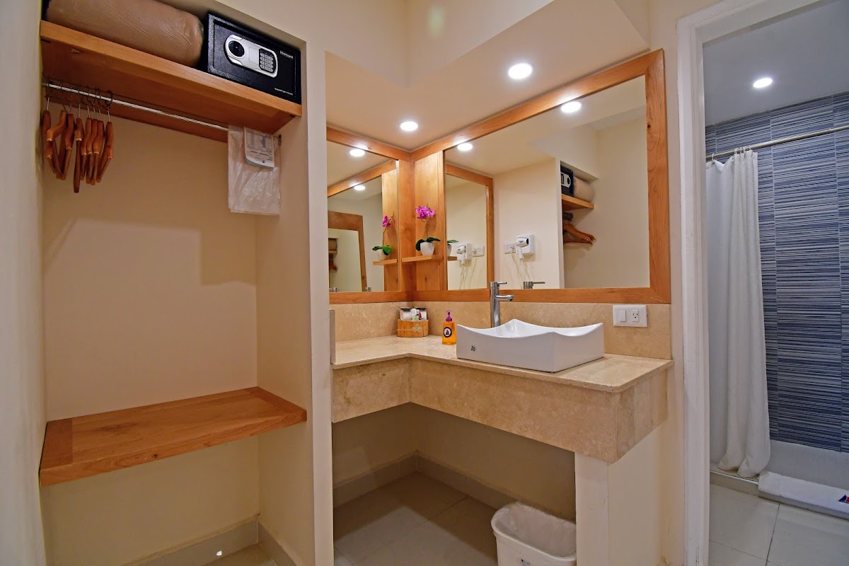 The Westmarine Waterfront Hotel gallery 4