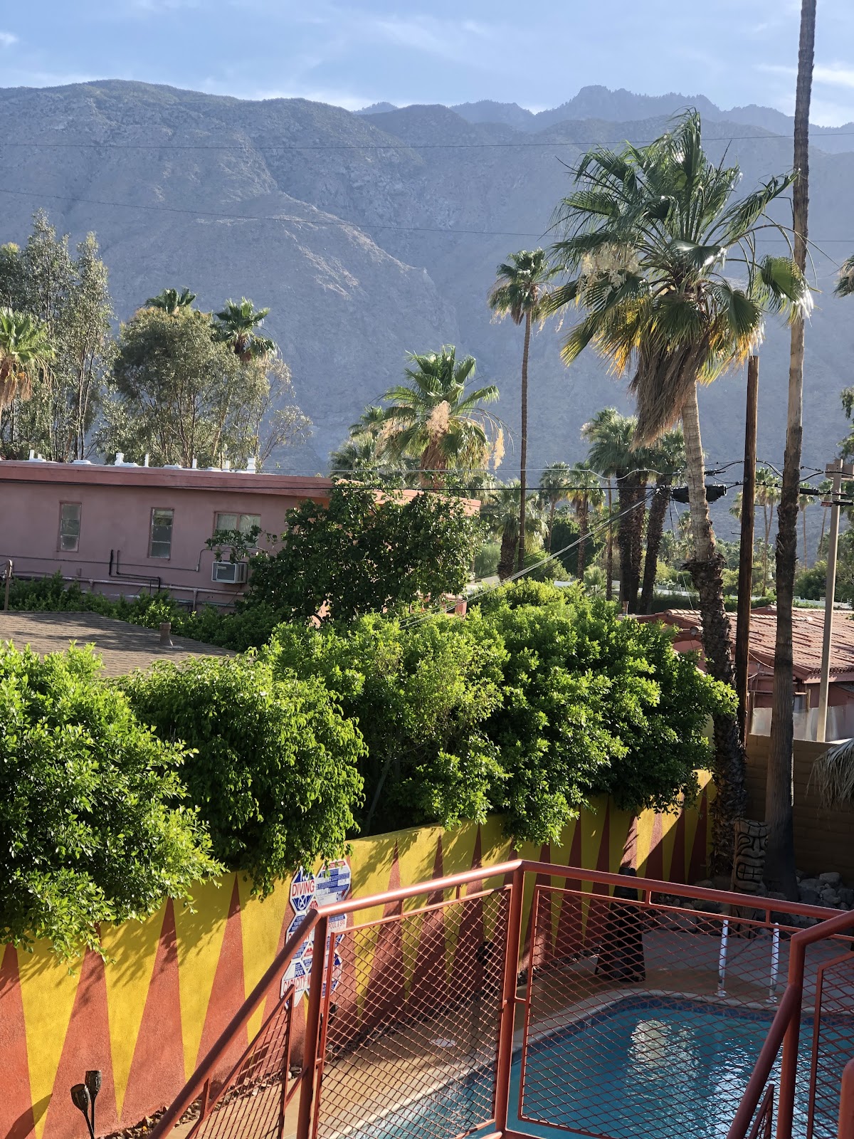 Tiki Hotel gallery 10
