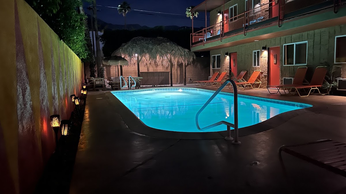 Tiki Hotel gallery 3