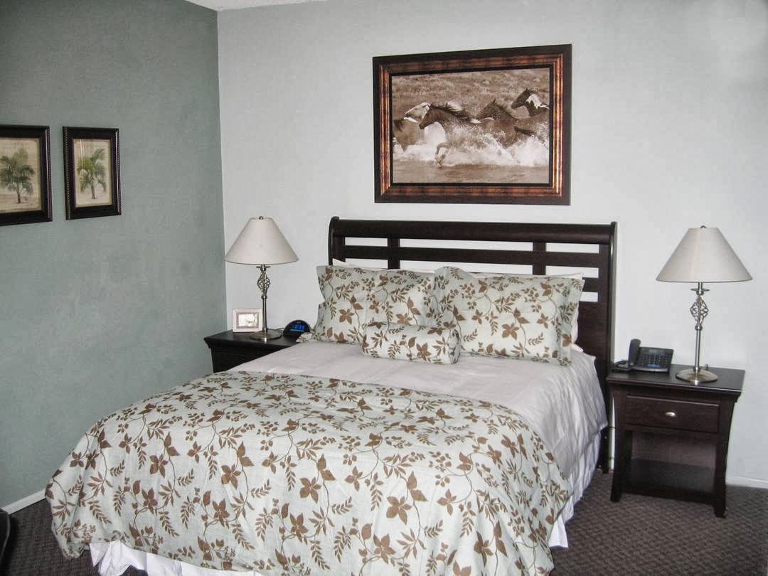 Triangle Inn gallery 2