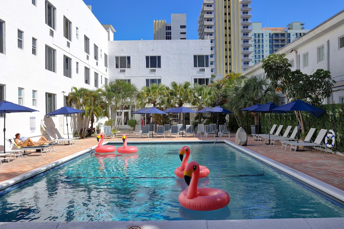 Tropics Hotel gallery 5
