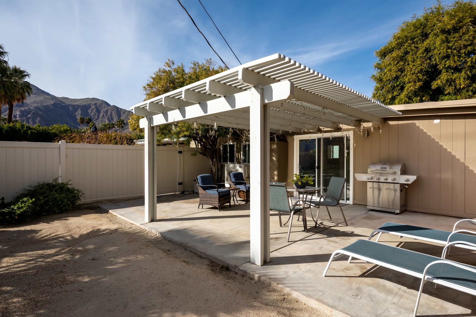 4BR Palm Springs Pool Villa w Casita & Spa gallery 10