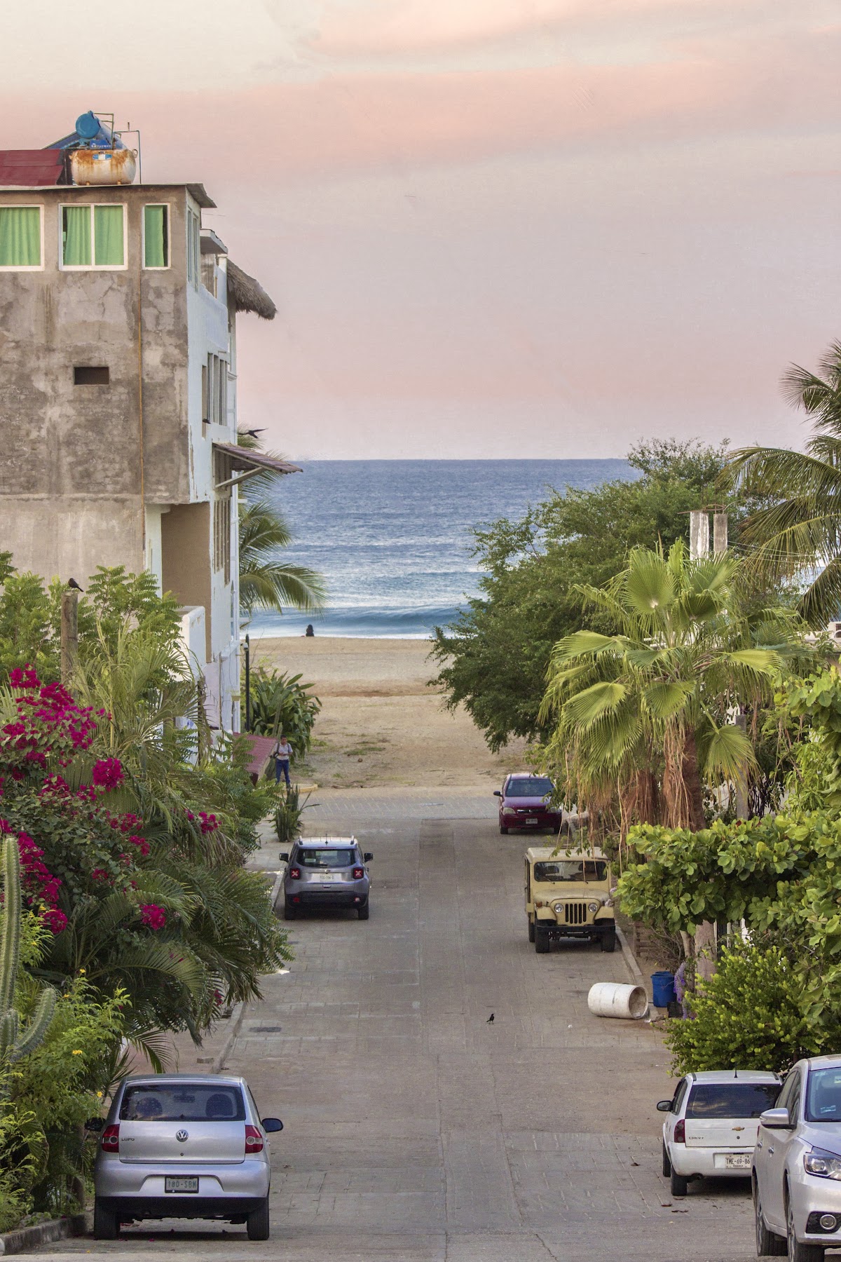 Valhalla Beach House Puerto Escondido gallery 1
