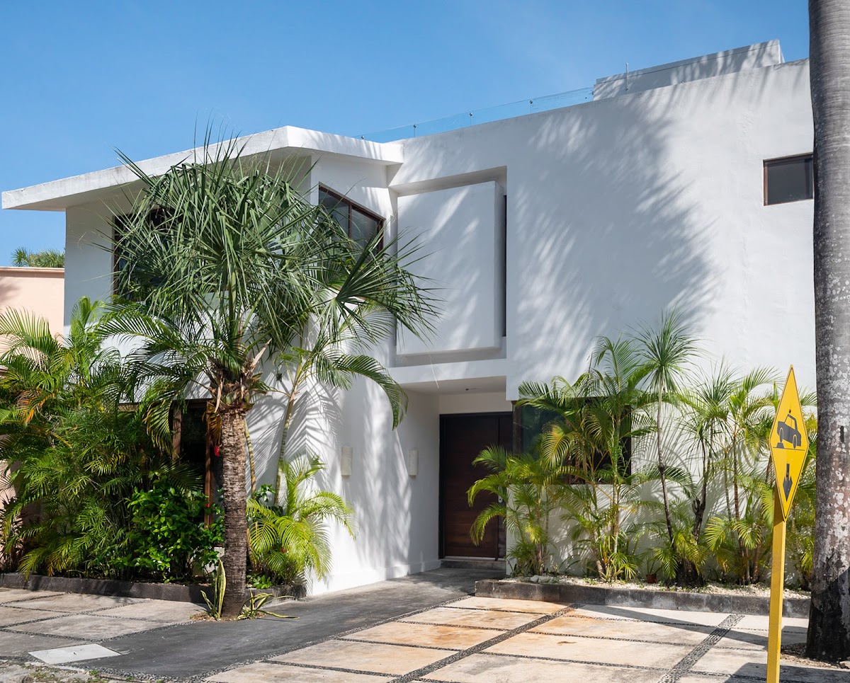 Villa Yambu gallery 4