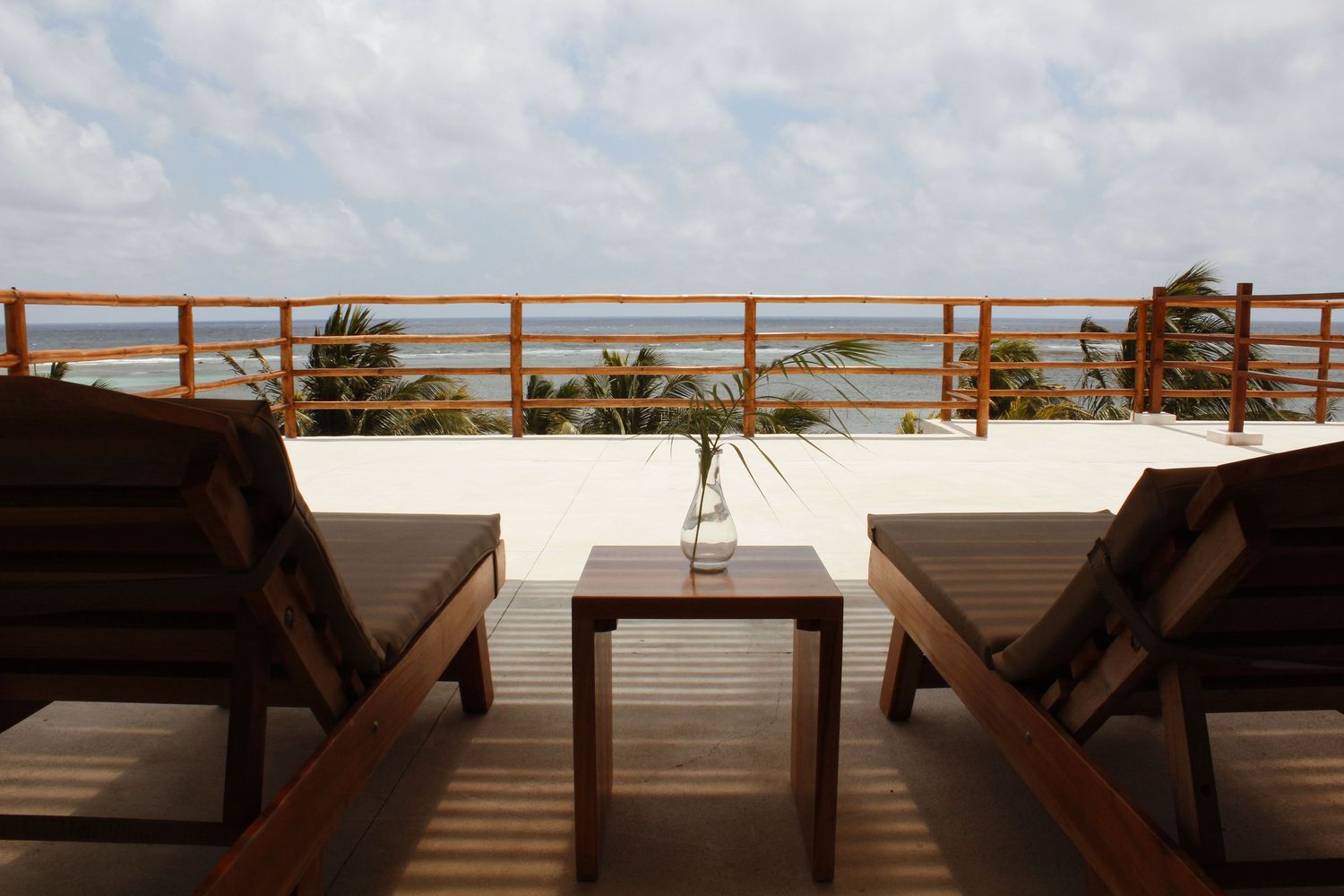 Noah Beach Hotel & Suites gallery 13